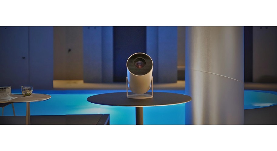 Digicast Projector: Transform Any Space into a Cinematic Experience